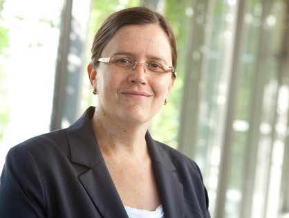 Prof. Pamela Fischer-Posovszky forscht im Rahmen einer Heisenberg-Professur zum Verständnis von Fettgewebe (Foto: Universitätsklinikum Ulm / H.Grandel)