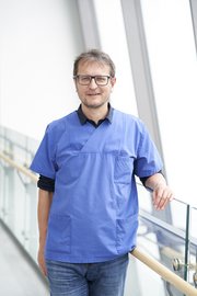 Profilbild von PD Dr. Aleš Janda