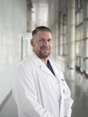Profilbild von Dr. medic. Niko Kracher
