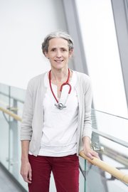 Profilbild von PD Dr. med. Julia von Schnurbein