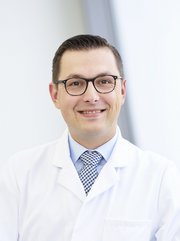 Profilbild von PD Dr. MUDr. Stefan Lukac, MHBA